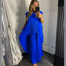 Load image into Gallery viewer, Pleated Fishtail Loungewear Set