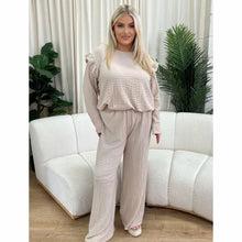 Load image into Gallery viewer, Pop Corn Top Trouser Co-Ord Set