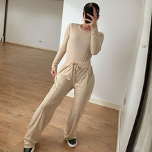 Load image into Gallery viewer, Scoop Neck Ribbed Long Sleeve Bodysuit
