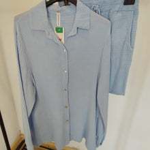 Load image into Gallery viewer, Collar Button Linen Shirt &amp; Short Set
