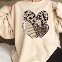 Load image into Gallery viewer, Leopard Print Multi Hearts Graphic T shirt

