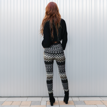 Load image into Gallery viewer, Cosy Warm Slim-Fitting Knitted Leggings
