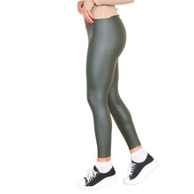 Load image into Gallery viewer, PU Fleece Lined Wet Look Faux Leather Leggings
