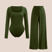 Load image into Gallery viewer, Scoop Neck Ribbed Long Sleeve Bodysuit
