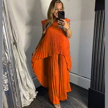 Load image into Gallery viewer, Pleated Fishtail Loungewear Set
