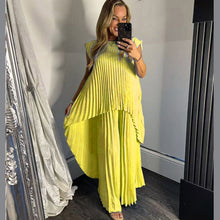 Load image into Gallery viewer, Pleated Fishtail Loungewear Set
