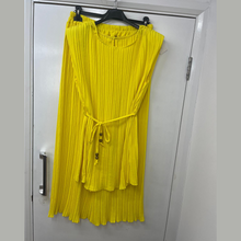 Load image into Gallery viewer, Padded Shoulder Pleated Belted Co-Ord Set
